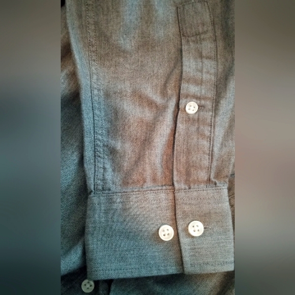 Michael Kors Shirt - Picture 5 of 5